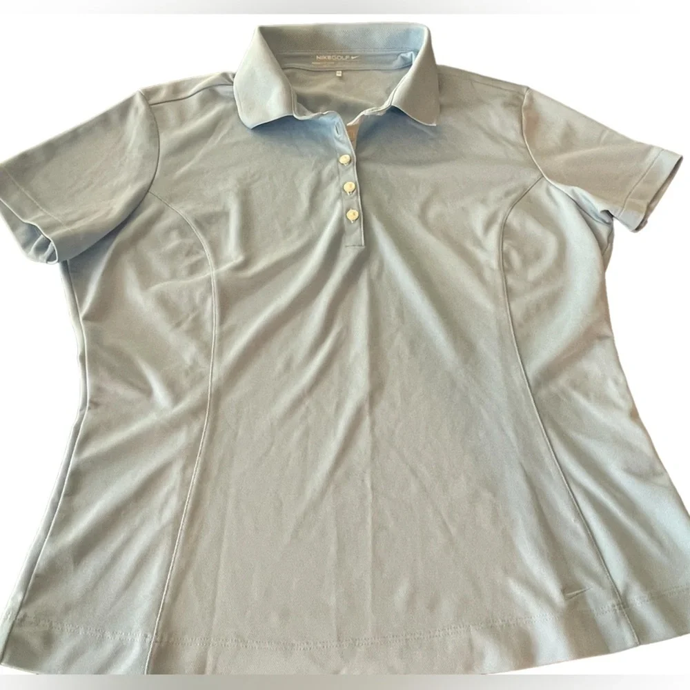 🔥⛳️NIKE Women’s size L (12-14) light blue athletic shirt. Excellent!